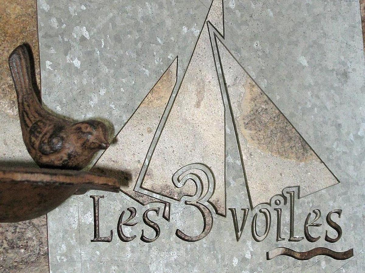 Gite Les 3 Voiles Ploumilliau エクステリア 写真